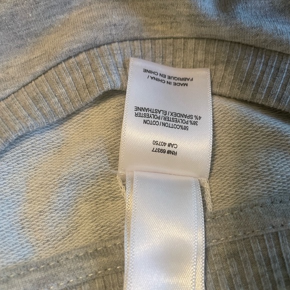 Wynne Lounge -lounge wear size large. - Picture 5 of 9